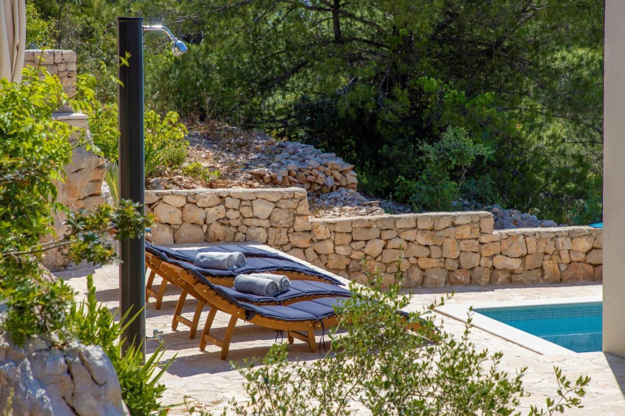 Villa Regina With Heated Pool And Sea View Marina Eksteriør billede