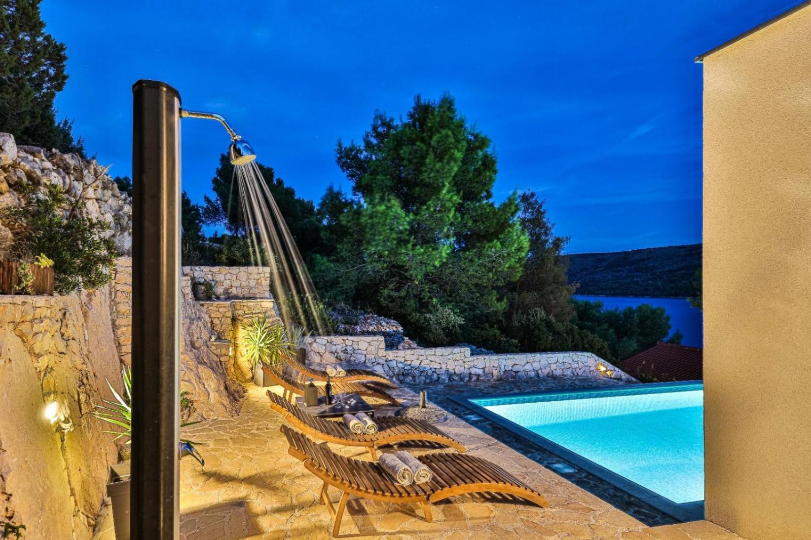 Villa Regina With Heated Pool And Sea View Marina Eksteriør billede